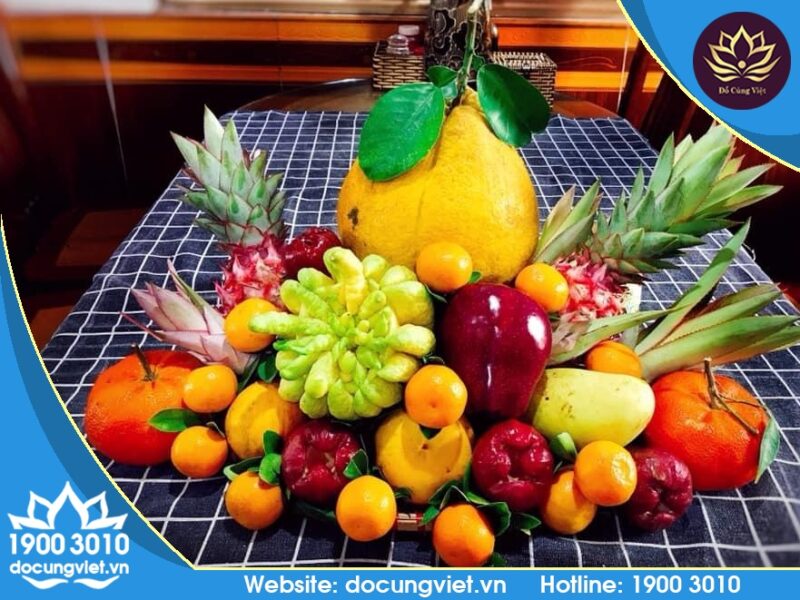 Lựa chọn trái cây ngũ quả cúng khai trương may mắn