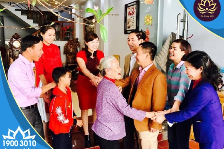 Chọn Người Xông Đất Năm Mới